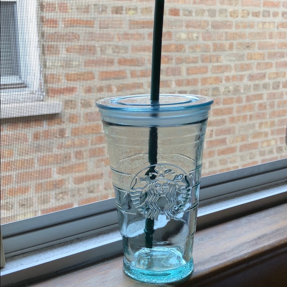 Glass grande size starbucks tumblr.